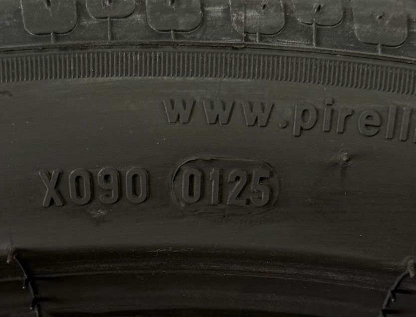 235/45r18 Pirelli Winter Sottozero 3 98V XL