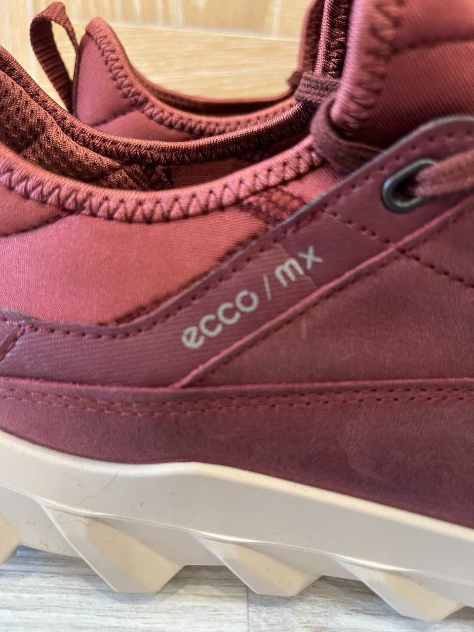 Кросівки ECCO (40)