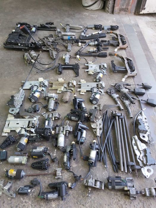 Моторы редукторы к электро сиденьям бмв е 39.38 G 30.