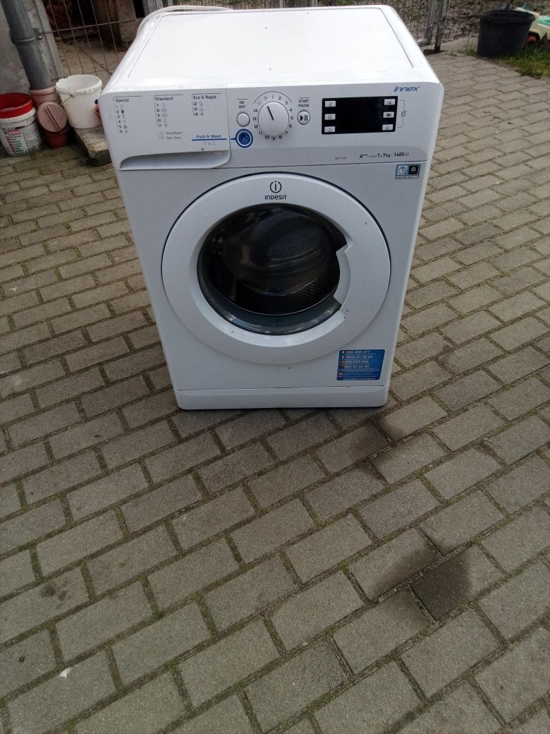 Pralka Indesit xwe71483