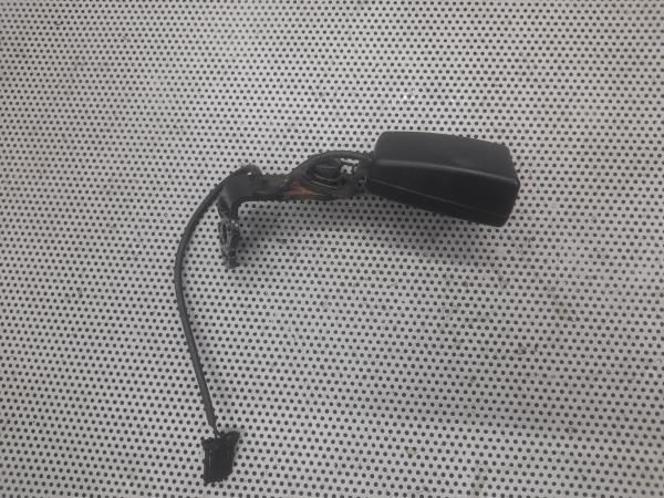 Encaixe de cinto trás esquerdo AUDI A1 (8X1, 8XK)