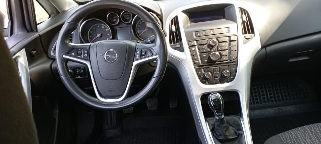 Opel Astra IV, 2012r., 1.6, 115KM, polski salon
