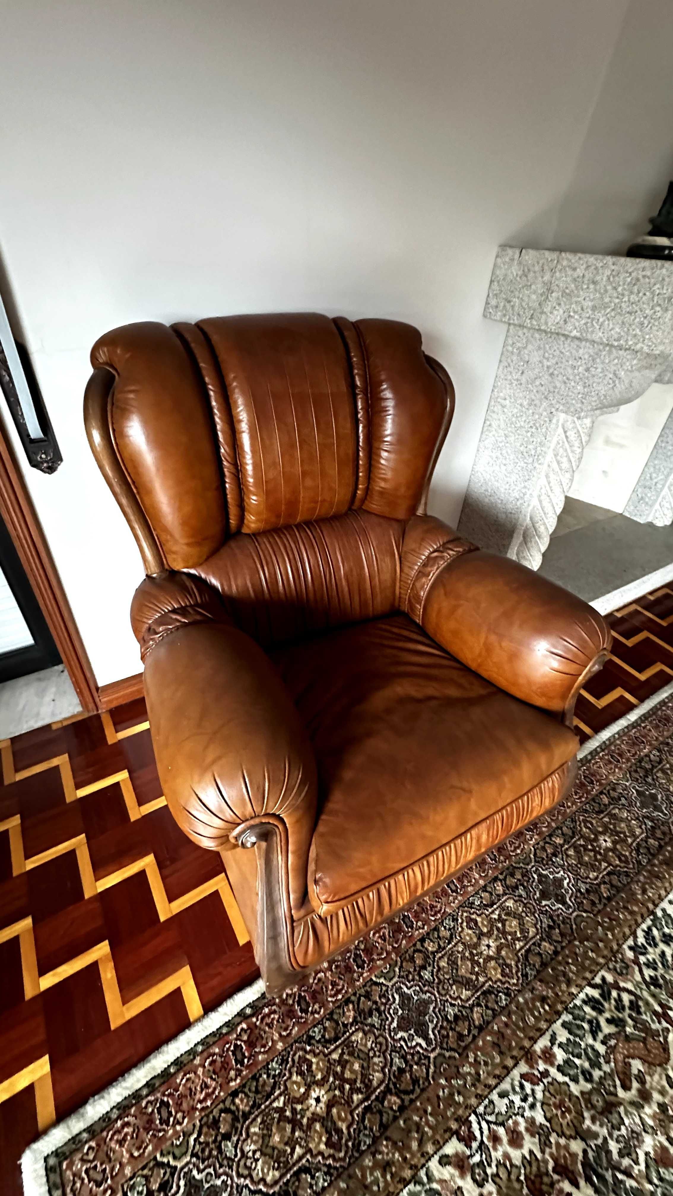 Sofás em pele vintage