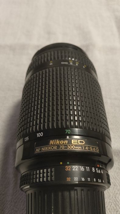 Obiektyw Nikon ED AF Nikkor 70-300 mm f/4-5,6 D