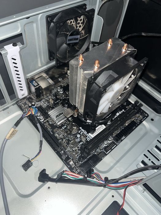 Материнська плата ASRock H310 CM- DVS + xeon 1270v5 / бшт охл 2 мд