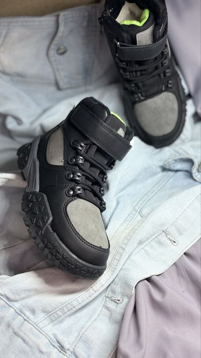 Зимові ботинки хайтопи на хлопчика овчина 32 34 37