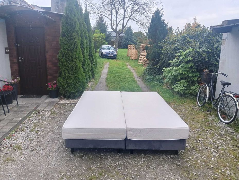 Możliwy transport. Łóżko sypialniane 180x200