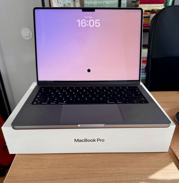 MacBook Pro 14 M1 PRo