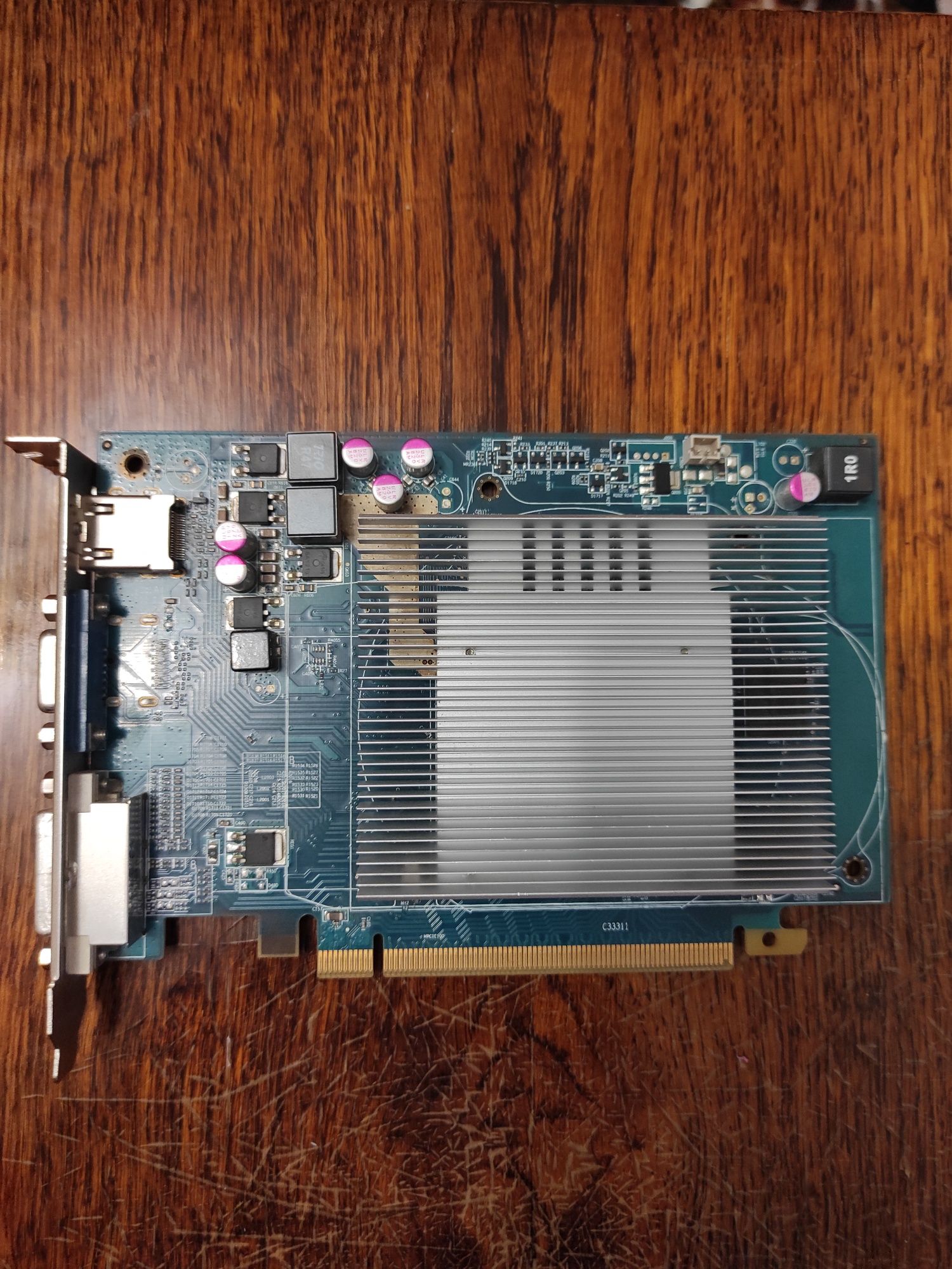 Відеокарта HIS 6670 1Gb GDDR5