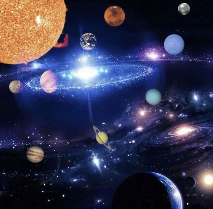 Космічний кулон що світиться на шию