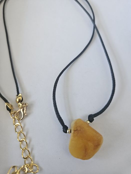 Naszyjnik z bursztynem
