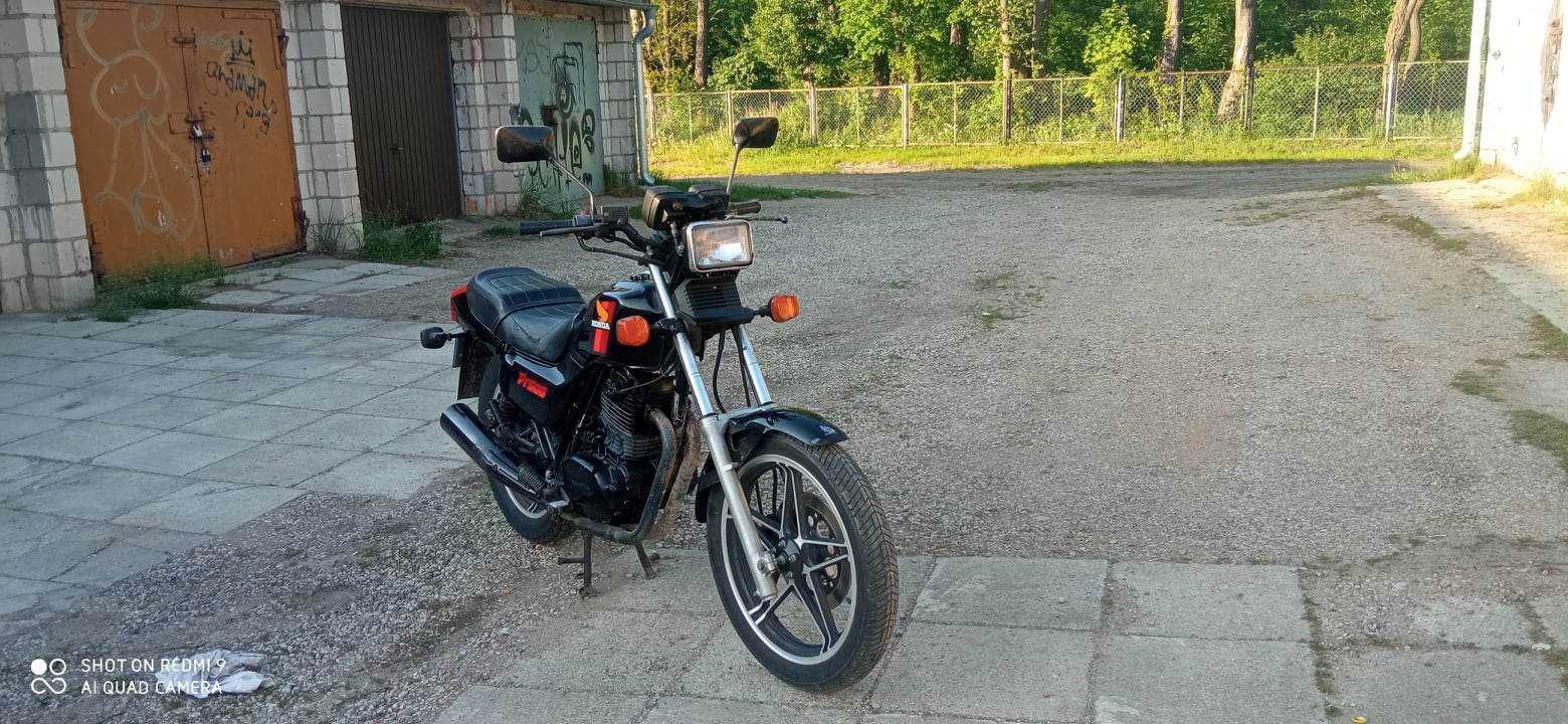 Motocykl Honda FT500