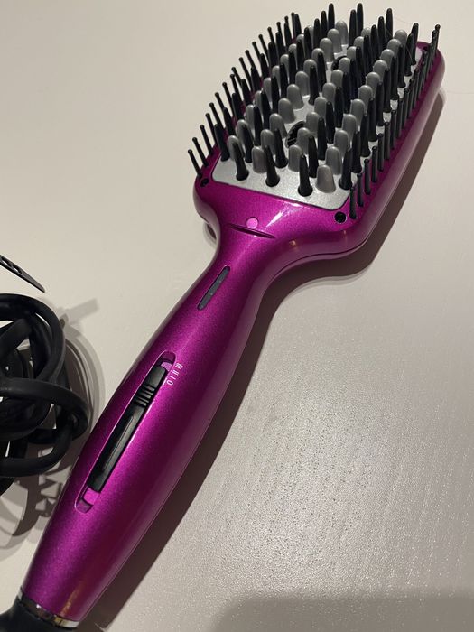 Escova alisadora Babyliss 3D