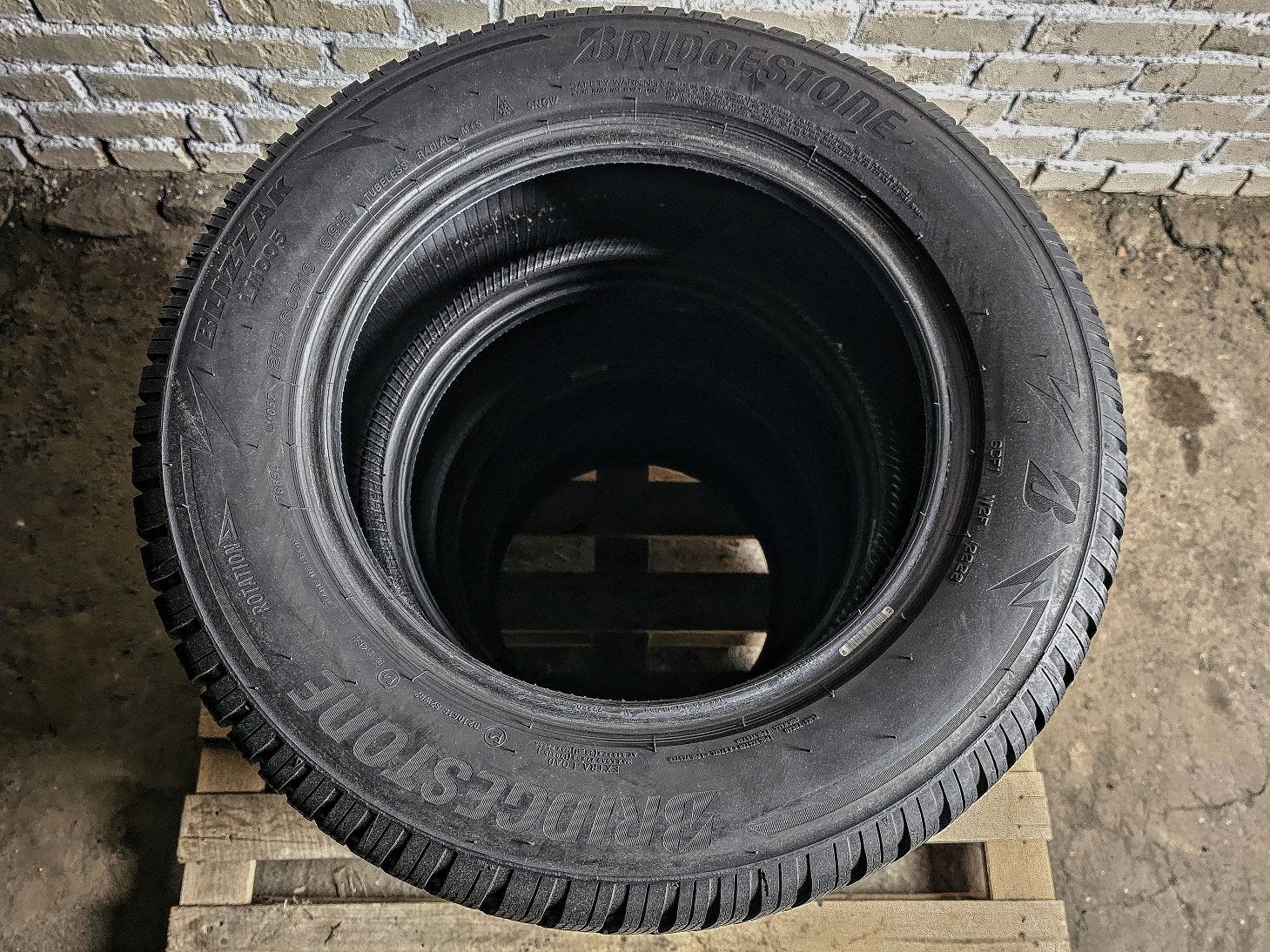 Зимові 215/60r16 Bridgestone | 2021 | 6mm | Spain | Преміум шини 4шт