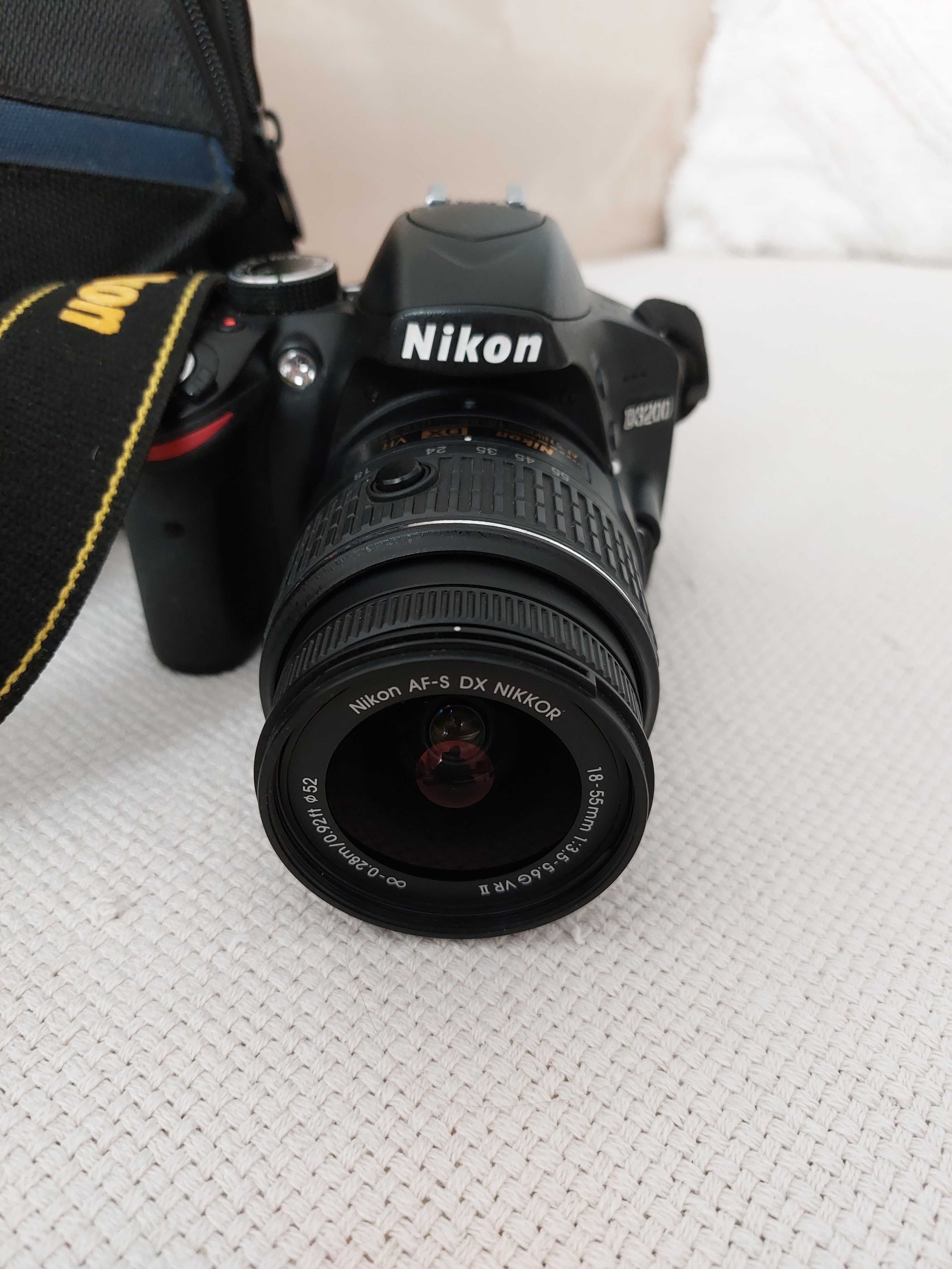 Aparat Nikon D3200 +dodatki