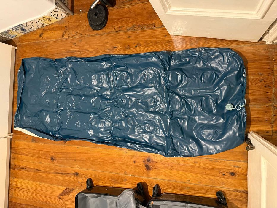 Colchão insuflável Quechua (190x70x16)