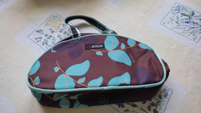 Продається косметичка