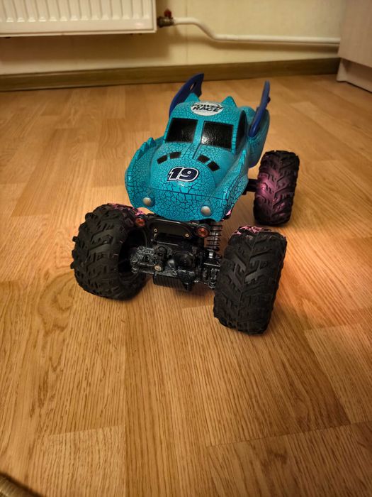 Авто на радіо керуванні