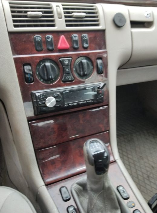 Продам мерса w210, 2.2 дизель
