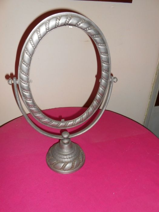 Moldura em estanho