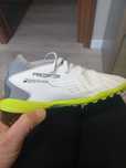 Sprzedam buty piłkarskie turfy dziecięce adidas predator rozm.33