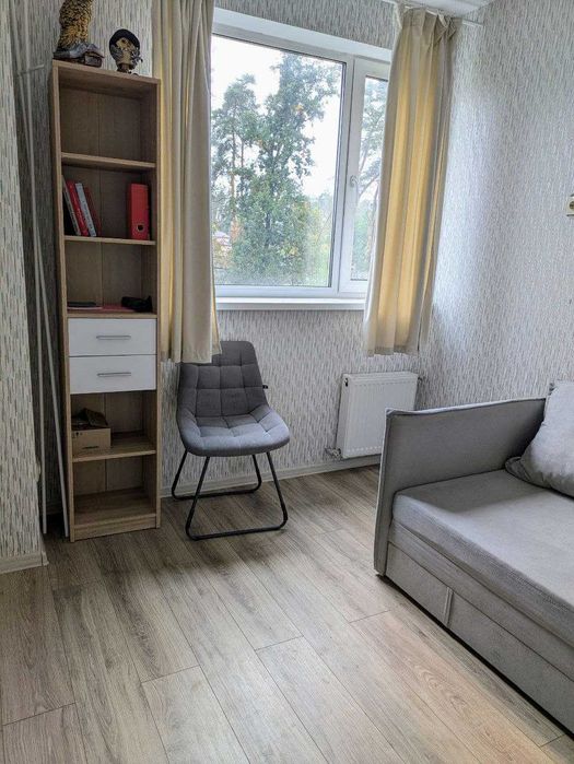 Продаж 2к квартири з меблями