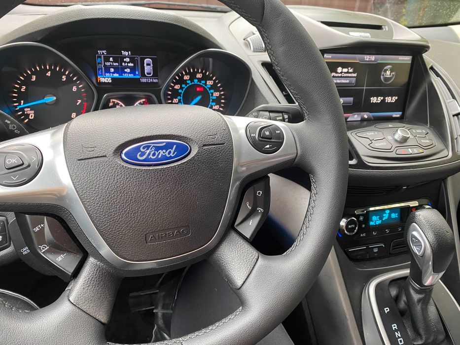 Авто FORD Escape