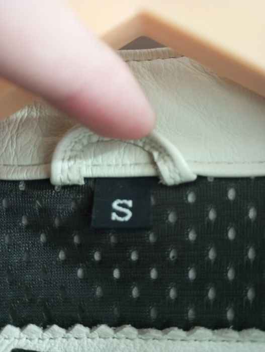 Кожанная куртка Harley Davidson женская (S)