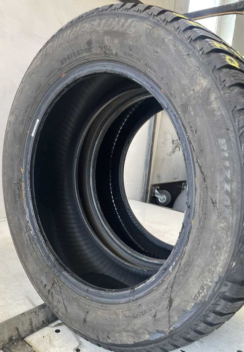 2x 205/55R16 Bridgestone Blizzak LM001 Evo 91H OZ74