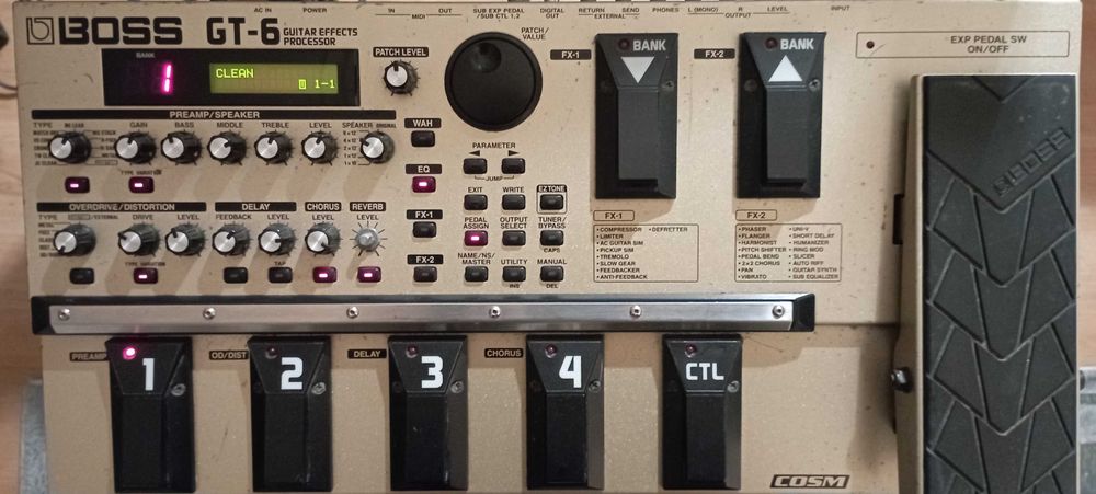 Pedaleira Boss GT-6 Guitarra