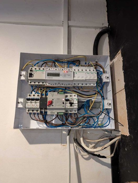 Електро монтаж, відновлення, заміна, електропроводки. встановленя щита