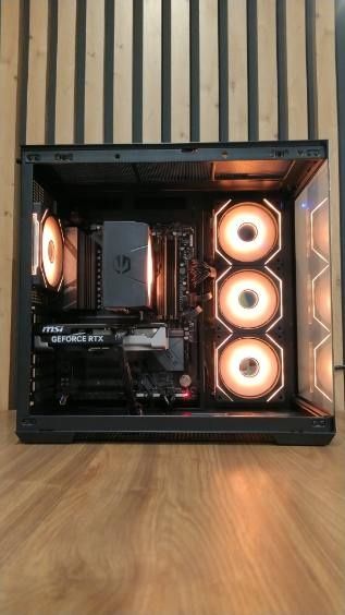 Komputer do gier_ Ryzen 7 8700_RTX 5060 8GB_32GB DDR5_SSD 1TB M.2 36Gw