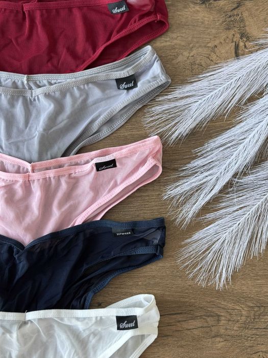 Жіноча білизна, комплекти, трусики, бра, топи, стрінги