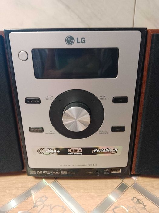 Музичний центр продам