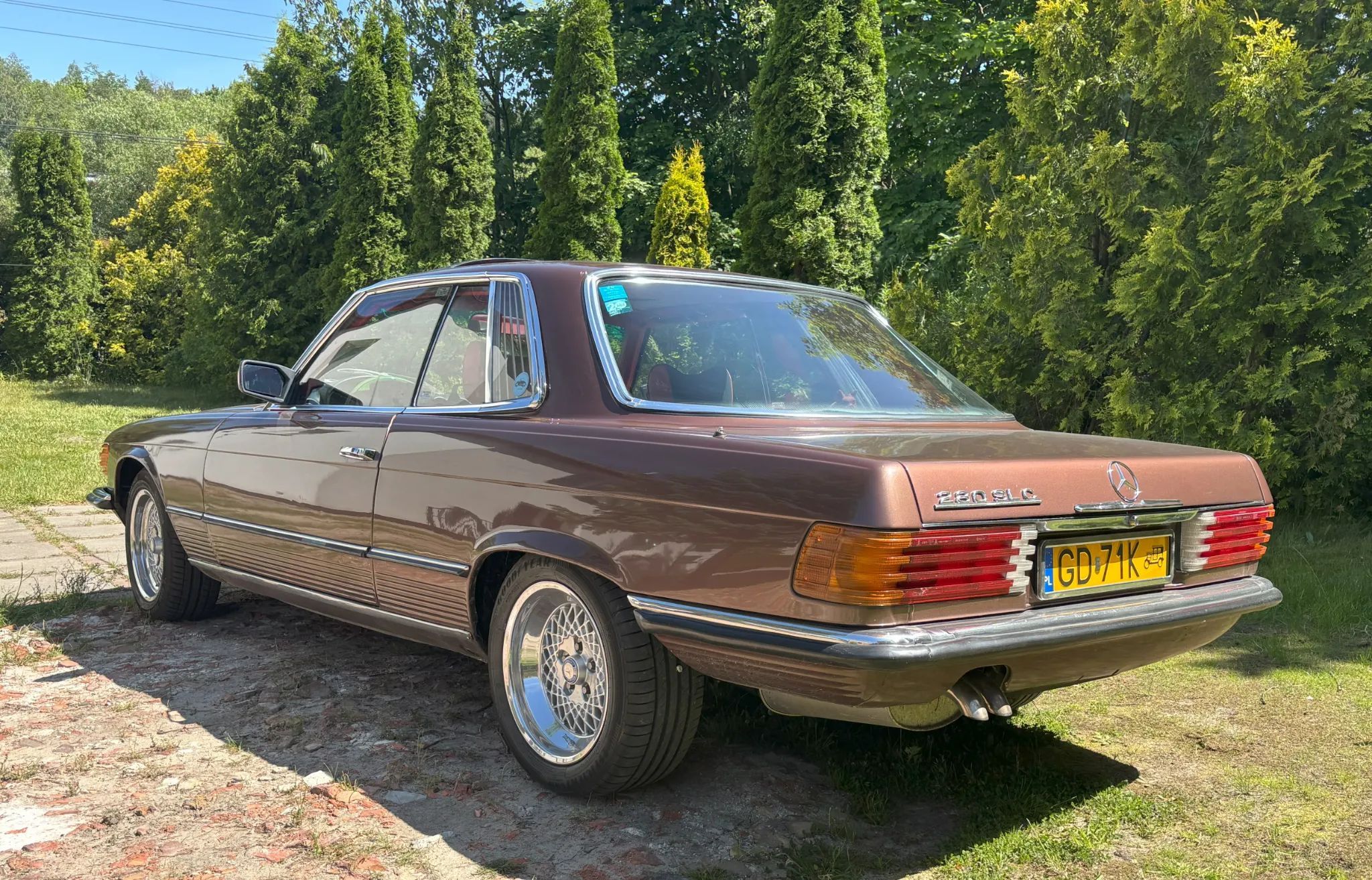 Mercedes-Benz SLC Mercedes-Benz W107 SLC - Zabytek