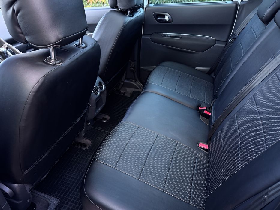 Peugeot 3008 2.0д. Автомат