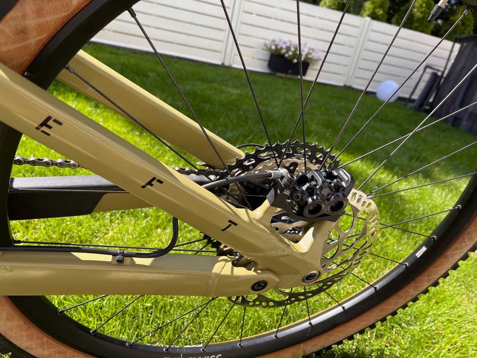 Rower elektryczny E-Bike Full - Radon Deft 8.0