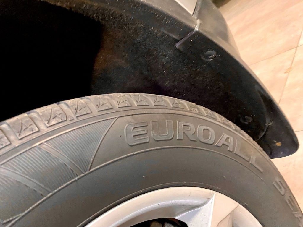 Nissan Qashqai mazda koła opony felgi  215/65 r16 zimowe 5x114,3