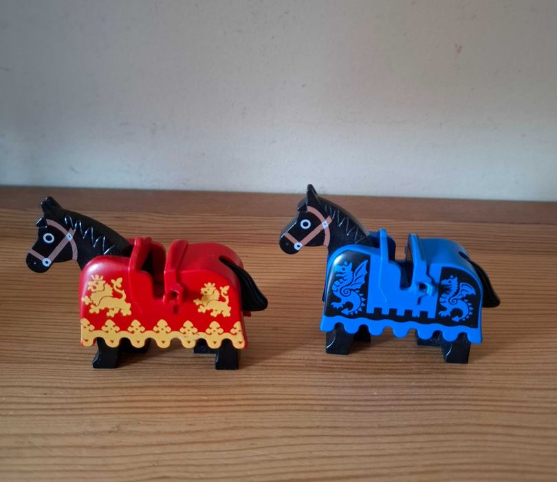 Lego - Figura Cavalo Preto Armadura Cavaleiros Leão e Dragão - Castelo