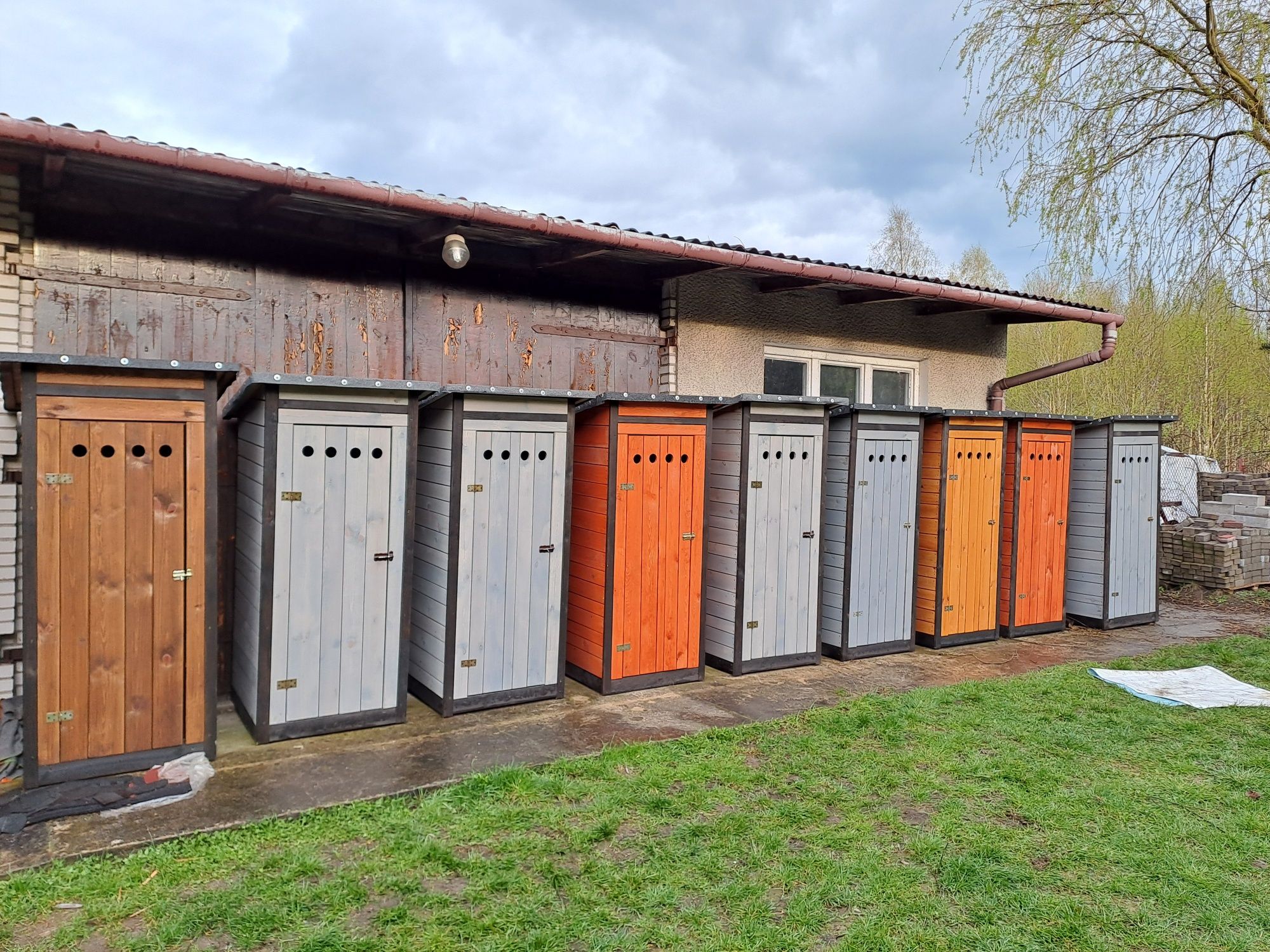 Kibelek drewniany, WC, kibelek, SOLIDNY Dostępne od ręki Zapraszam