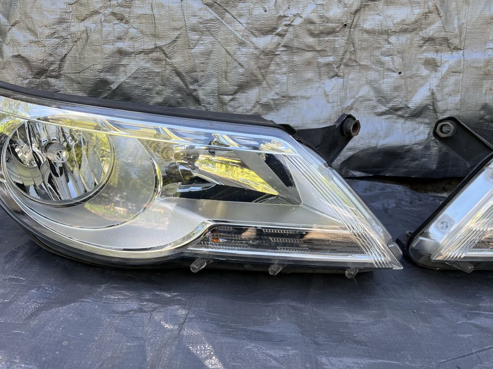 TIGUAN Lampa Lampy Przod Lewa Prawa UK