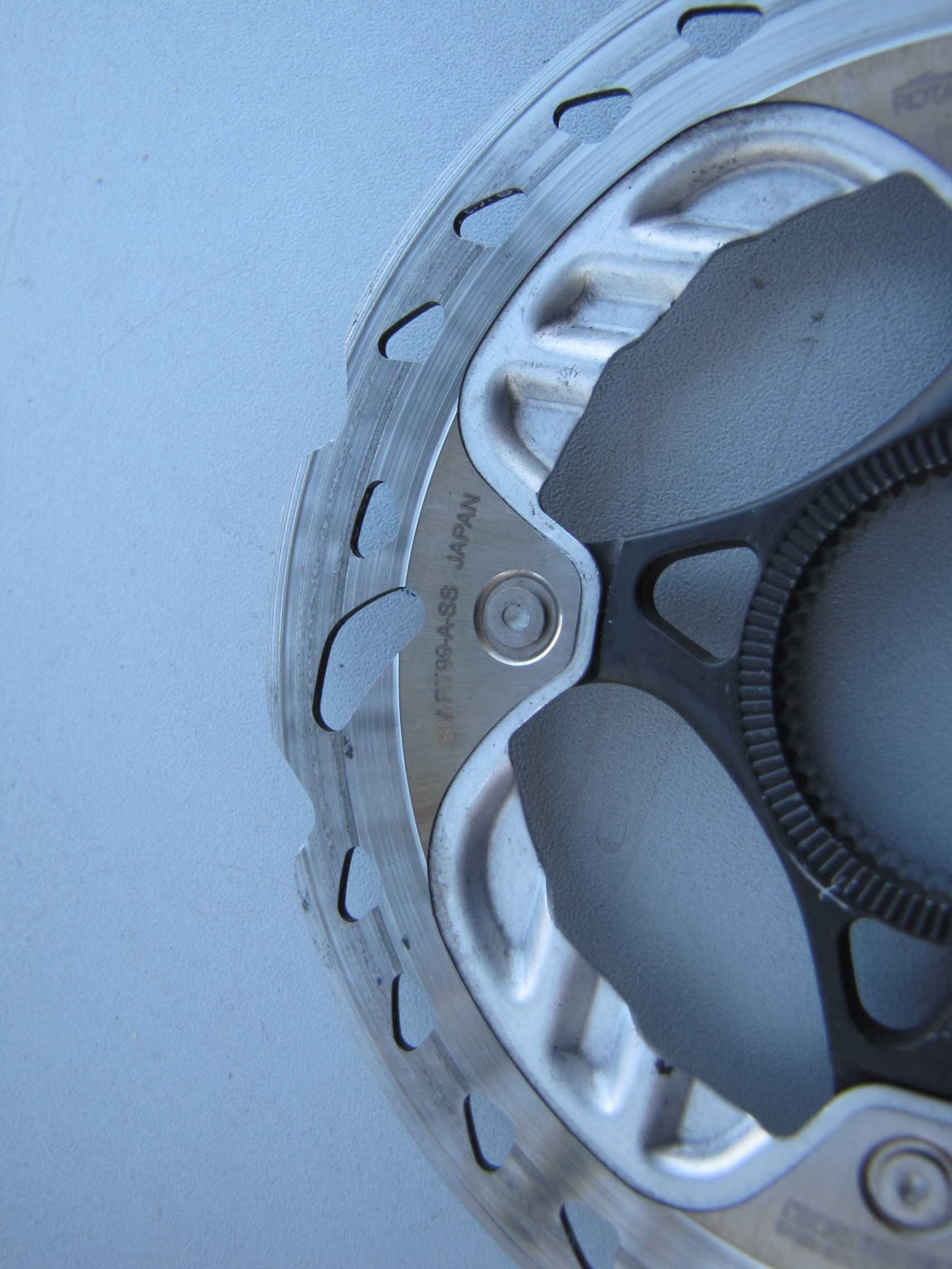 Dwie szosowe tarcze hamulcowe SHIMANO ICETECH FREEZA 140 mm centerlock