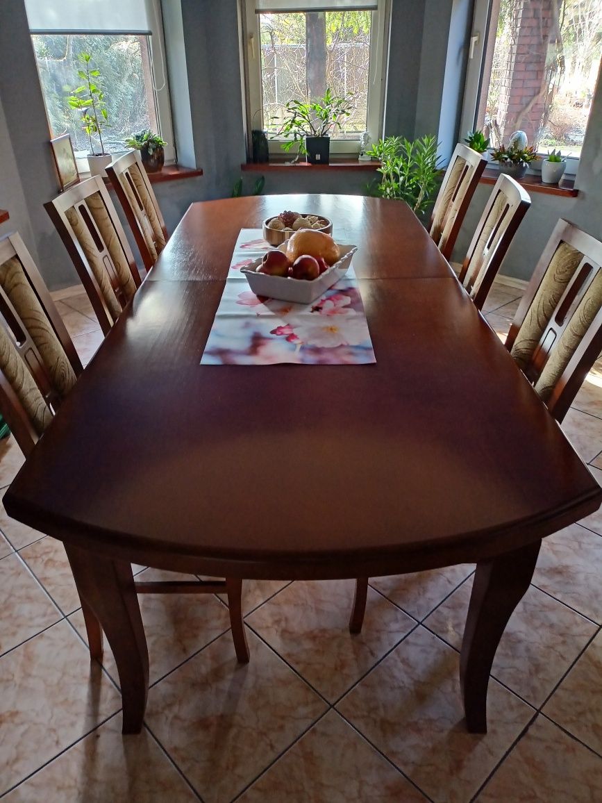 duży stół + 6 krzeseł