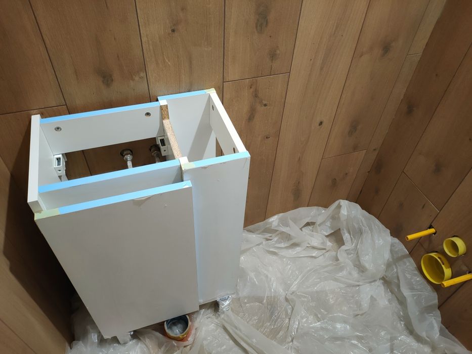 Szafka łazienkowa z Umywalką Biała Połysk Wisząca Stojąca Półka Wiesza