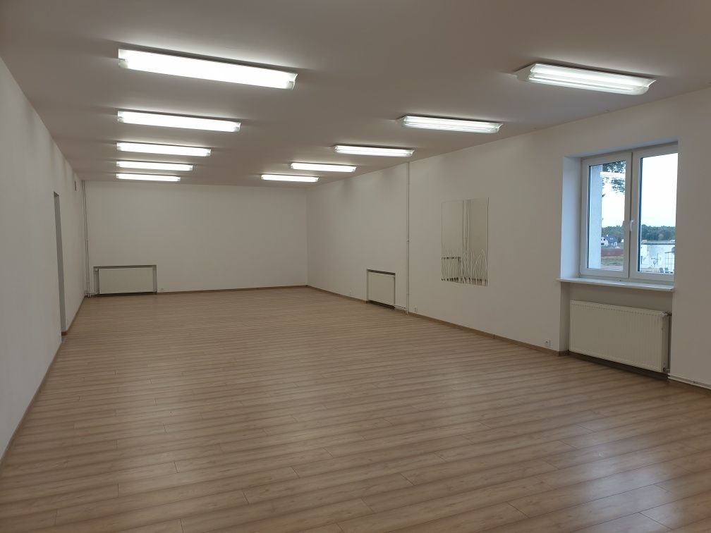 Wynajmę salę o powierzchni 80 m2