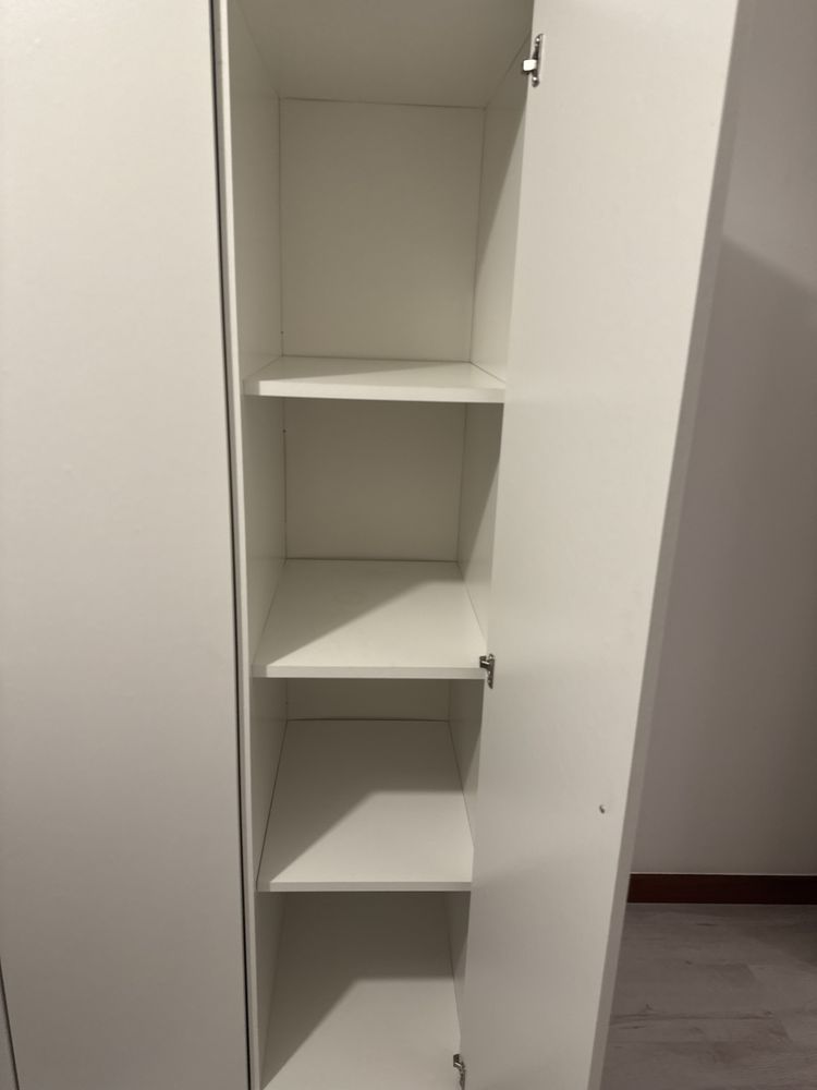 KLEPPSTAD roupeiro com 3 portas