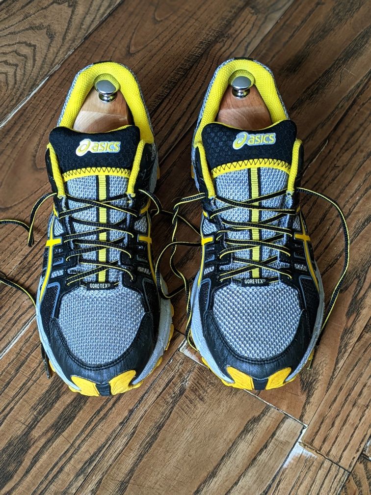 Кросівки ASICS gel - Fuji trabuco.
