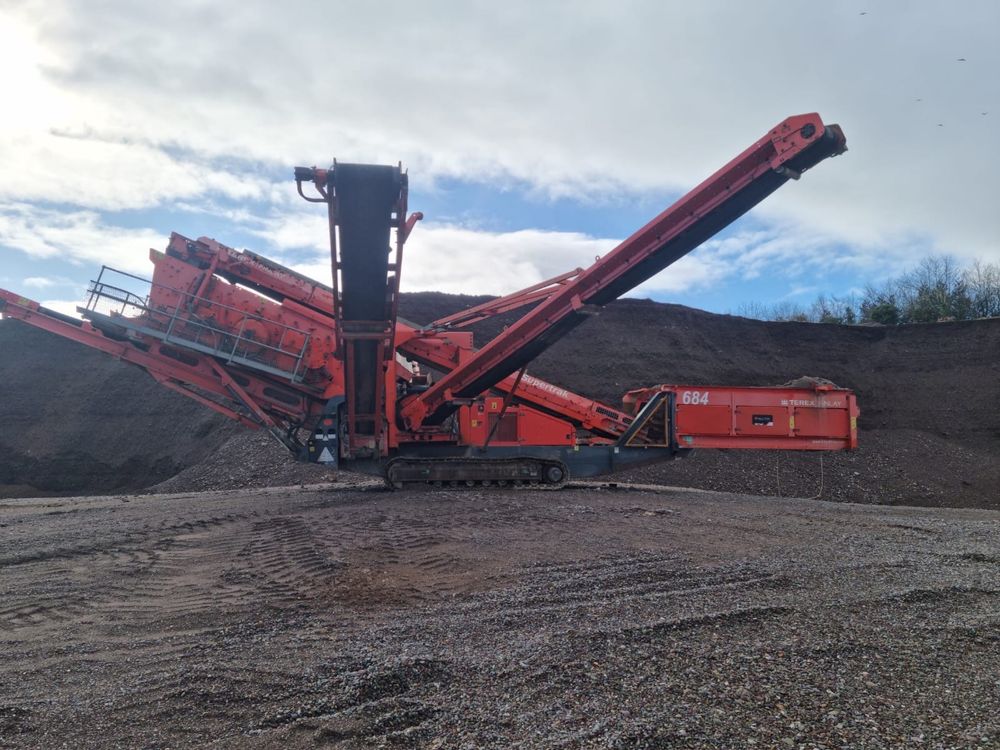 Przesiewacz Finlay 684 3 pokladowy Powerscreen Chieftain 1700