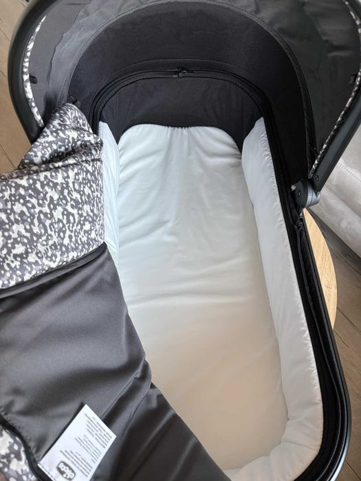 Nowa Gondola CHICCO Mysa Charming Grey Szary - gwarancja 2 lata