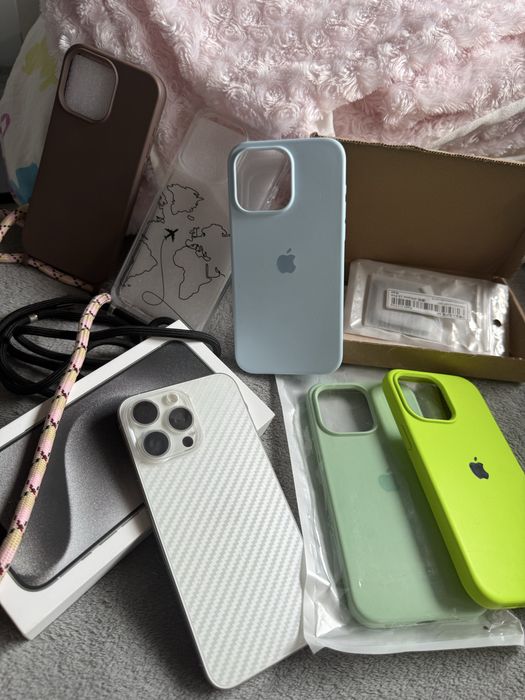 I phone 15 pro max 256gb